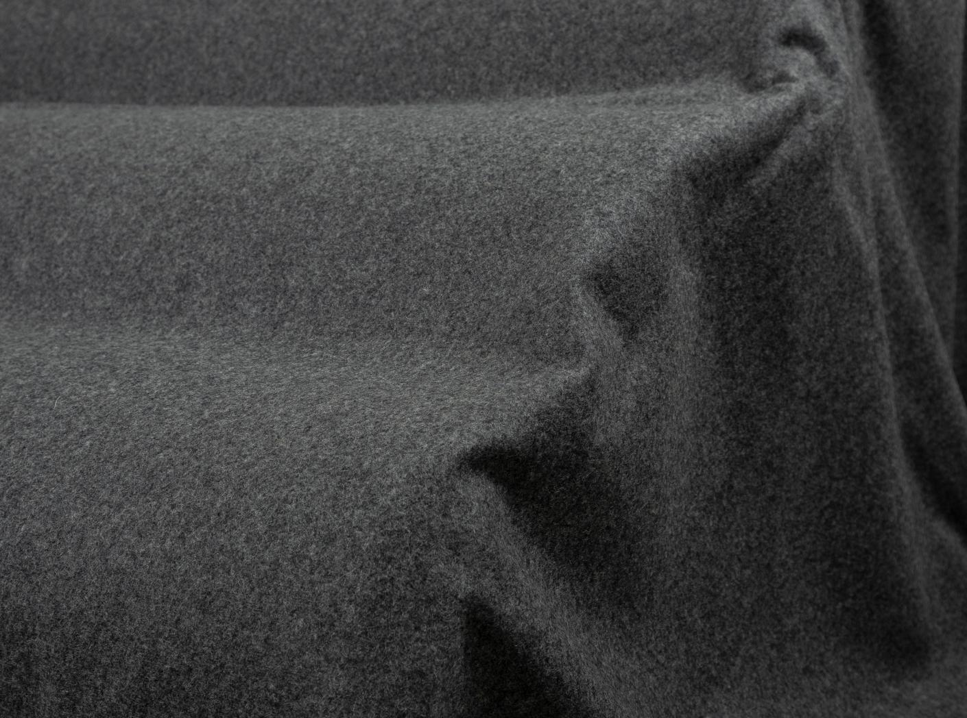 Wooly Wide 1042 graphite Wooly Wide 1042 graphite