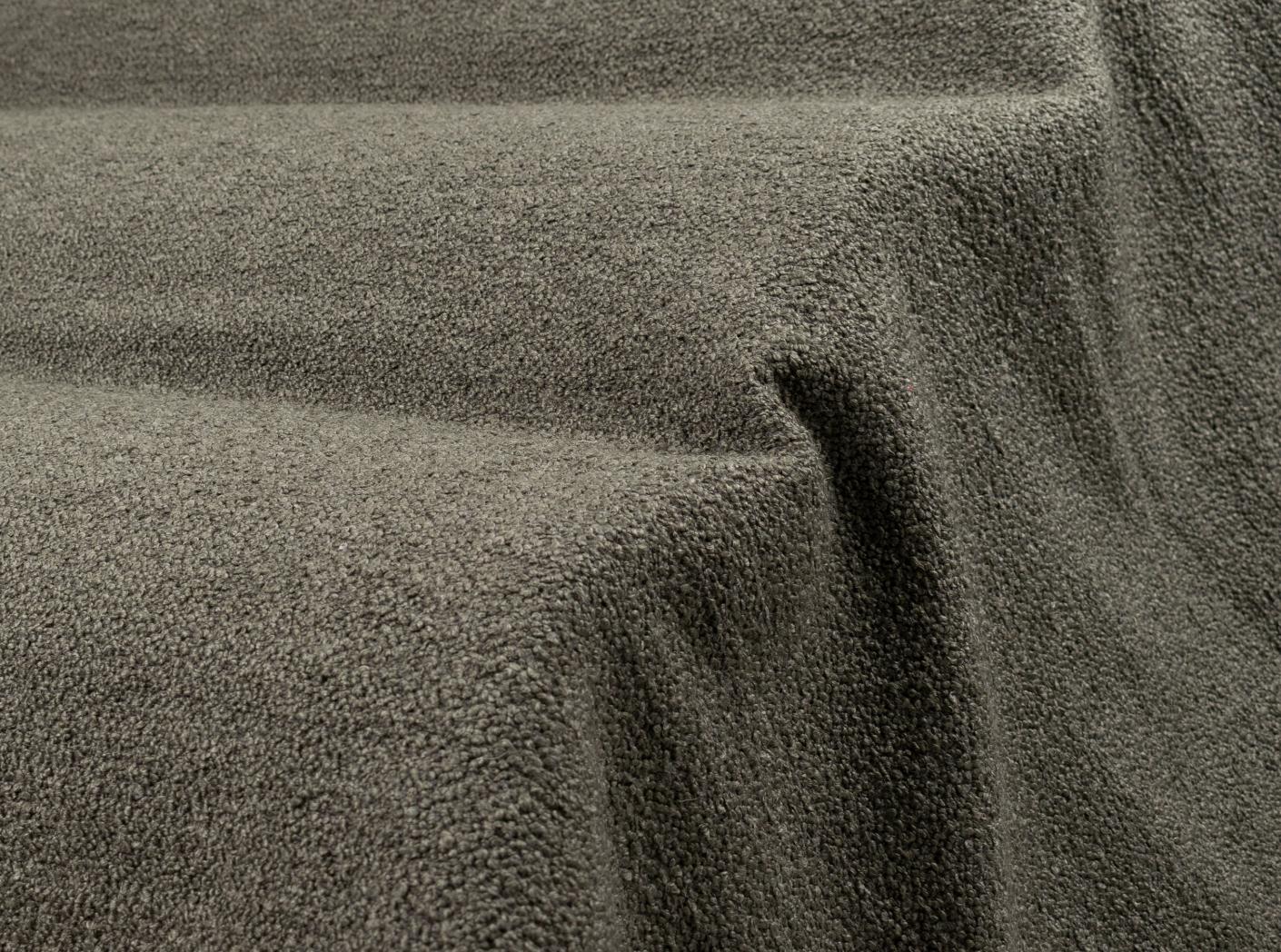 Barnum 8 Medium green Barnum 8 Medium green