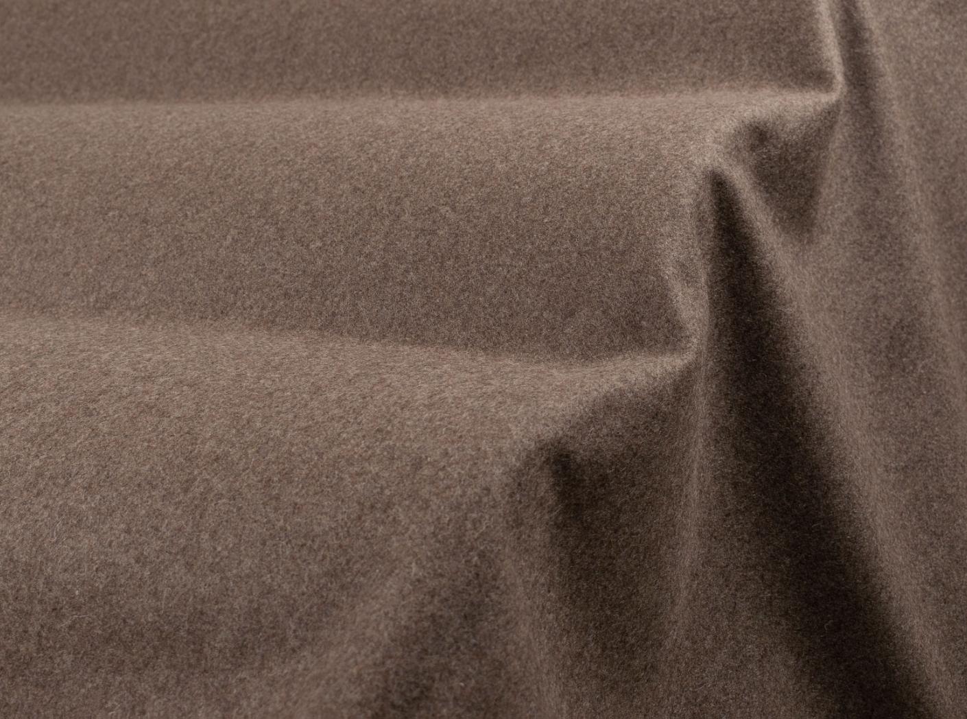 Wooly 9202 Taupe Wooly 9202 Taupe