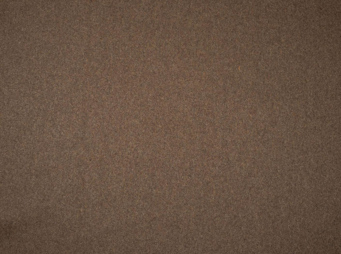 Wooly 2317 Solid brown Wooly 2317 Solid brown