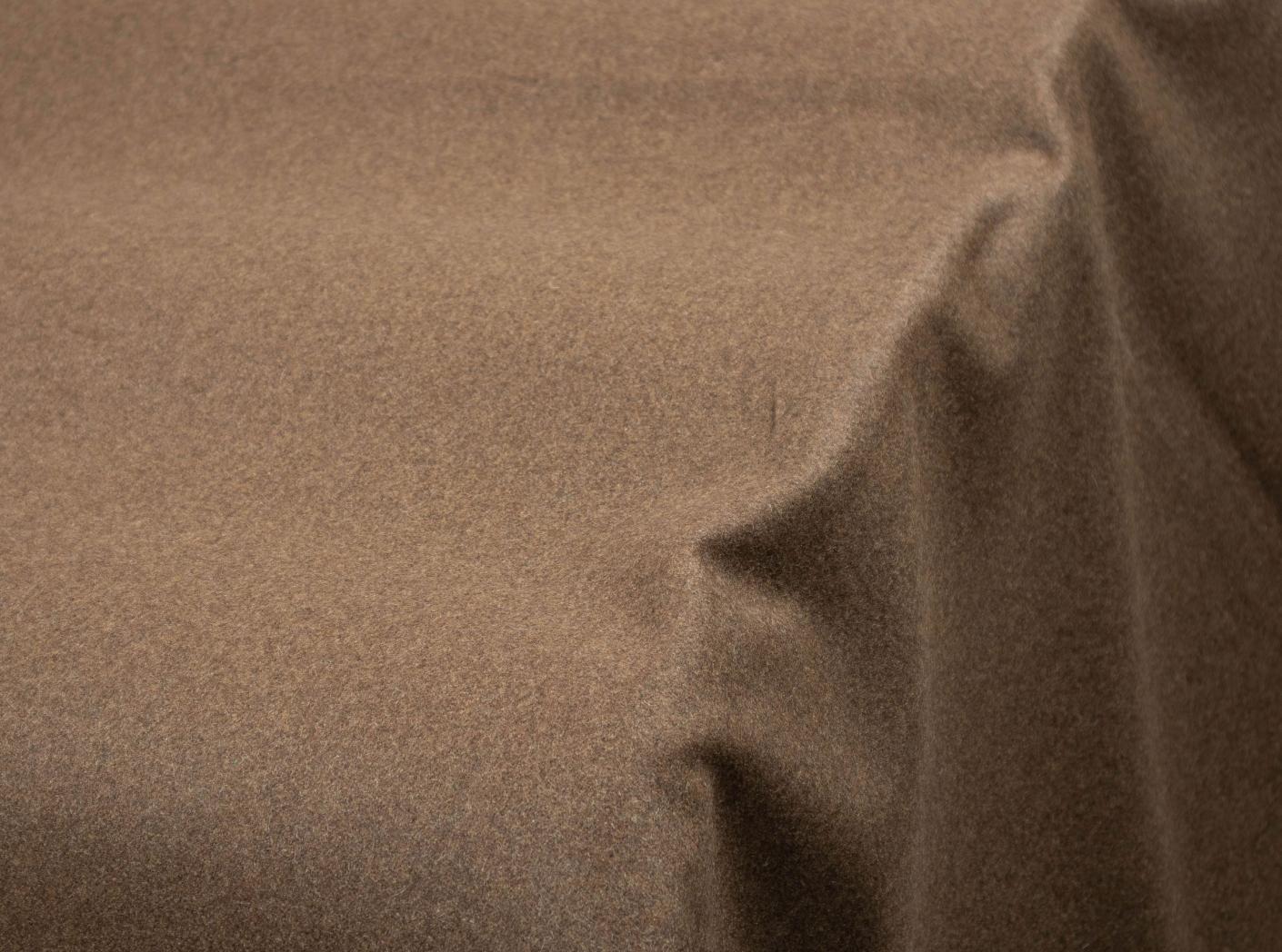 Wooly 2317 Solid brown Wooly 2317 Solid brown