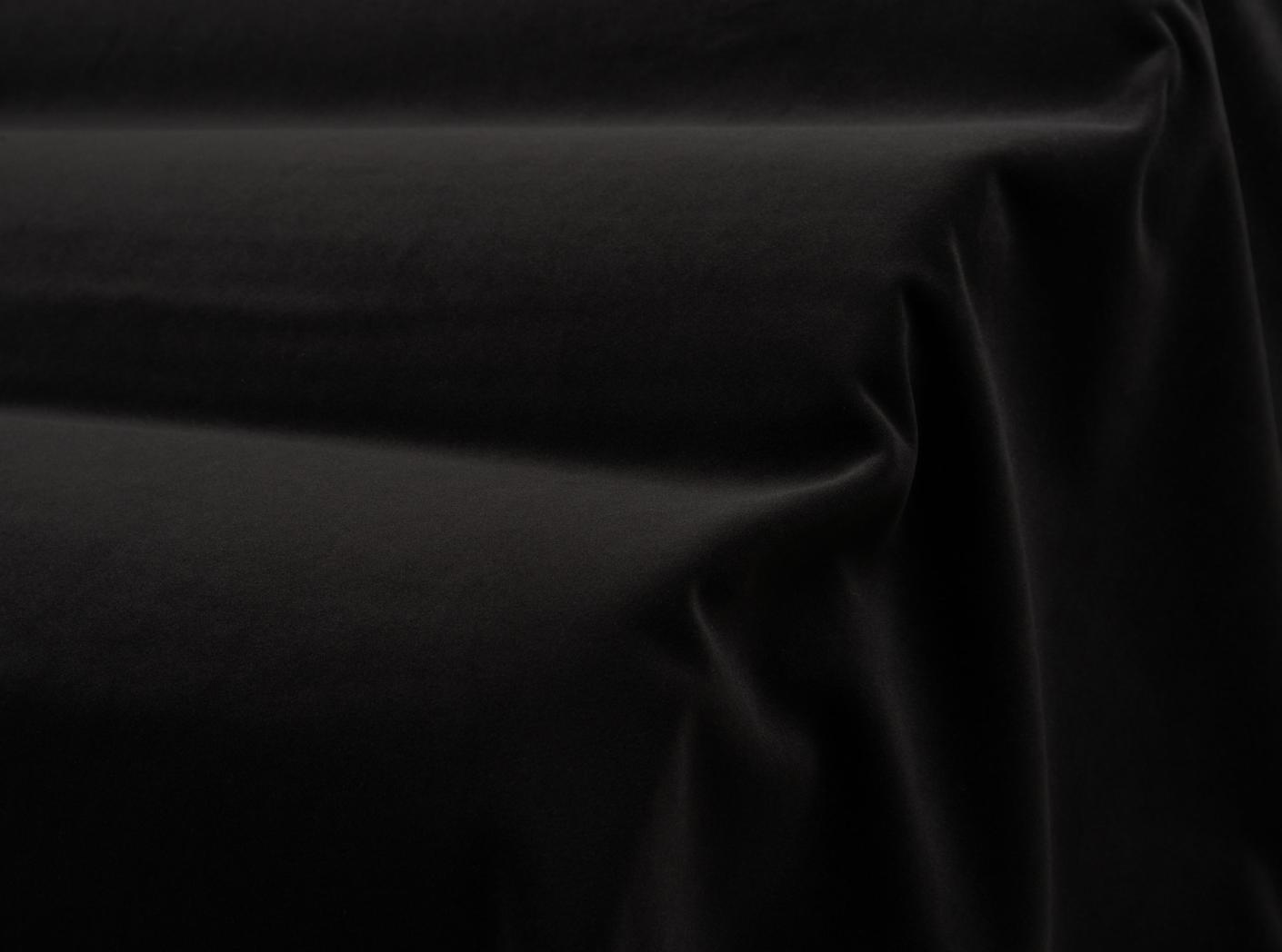 Megan 4 Black Megan 4 Black