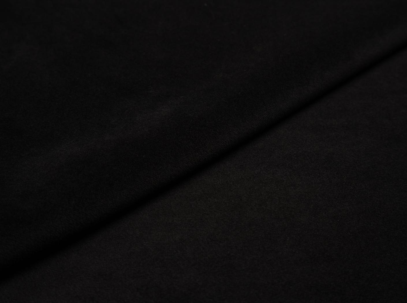 Megan 4 Black Megan 4 Black