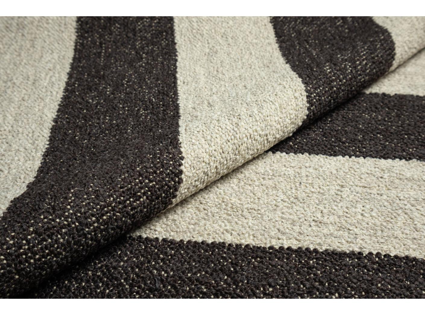 Barnum Stripe 9 Sand/Shale Barnum Stripe 9 Sand/Shale