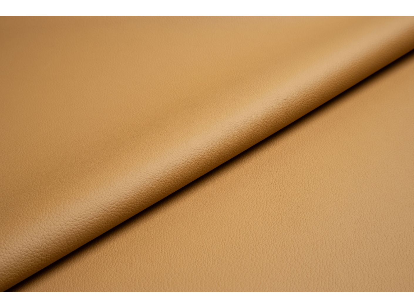 Illusion 3.0, 43140 Pale gold Illusion 3.0, 43140 Pale gold